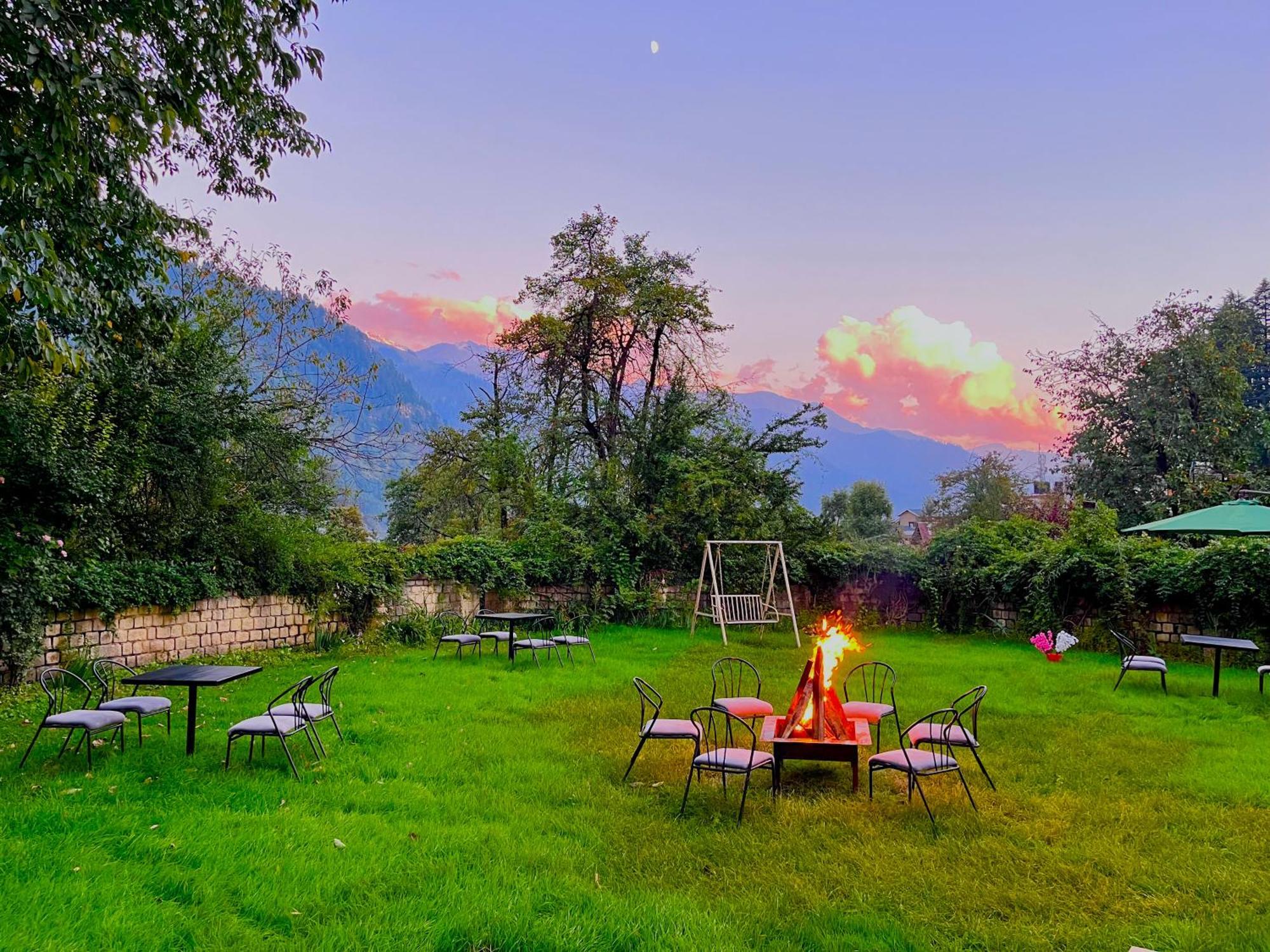 Sagar Heritage Resort, Near Mall Road Manali Exterior photo