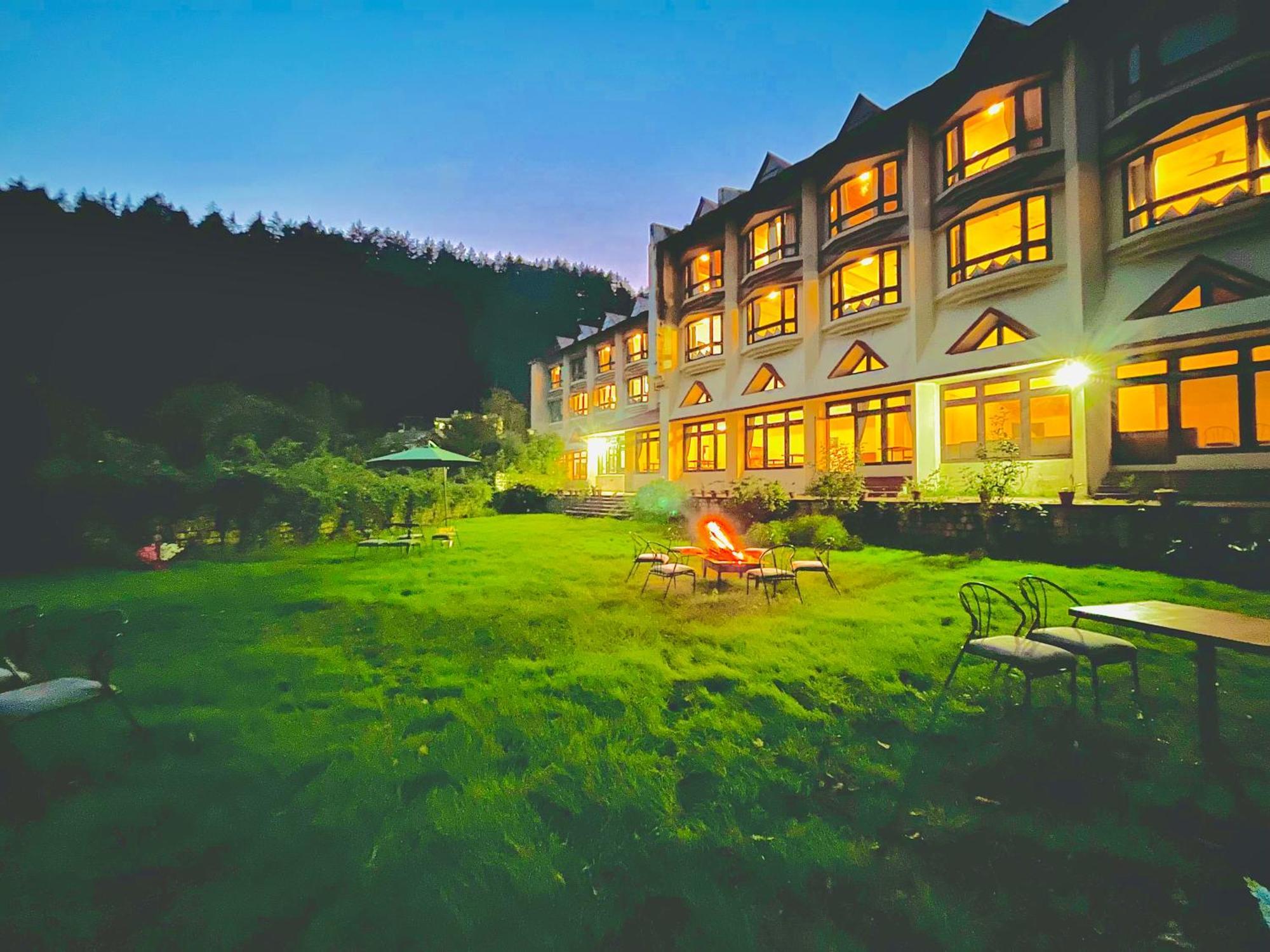 Sagar Heritage Resort, Near Mall Road Manali Exterior photo